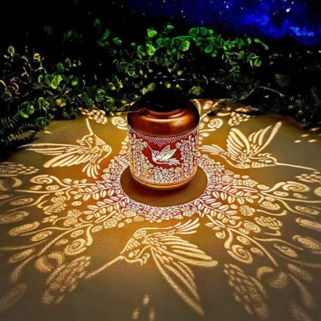 Twilight Twinkle Hummingbird Lantern – Solar Garden Light